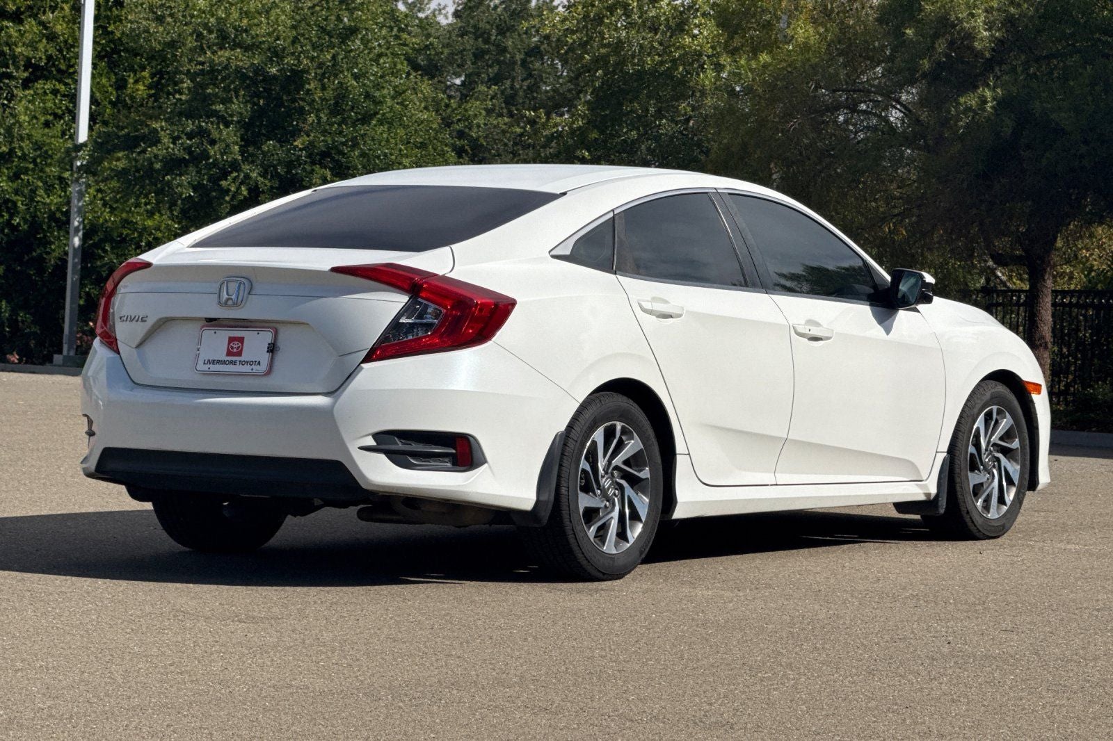 2016 Honda Civic — interior view