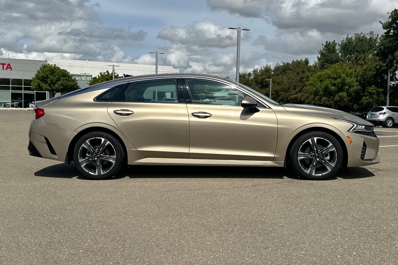 2022 Kia K5 — rear three-quarter view