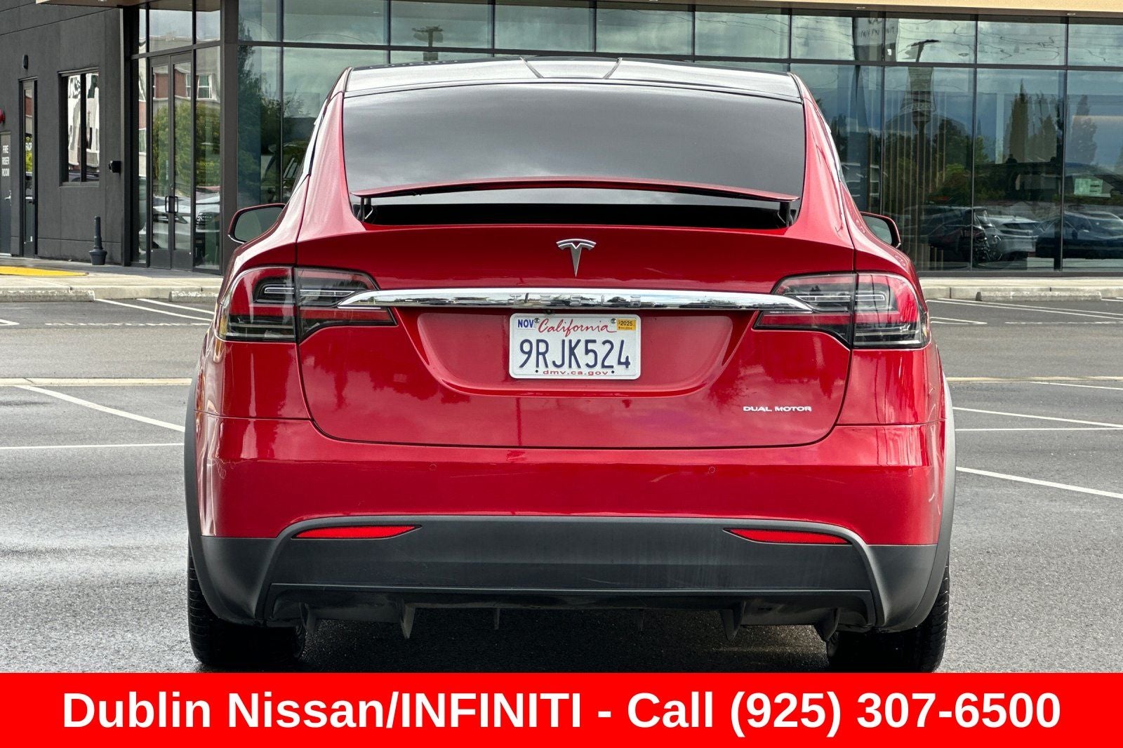 2021 Tesla Model X — detail view